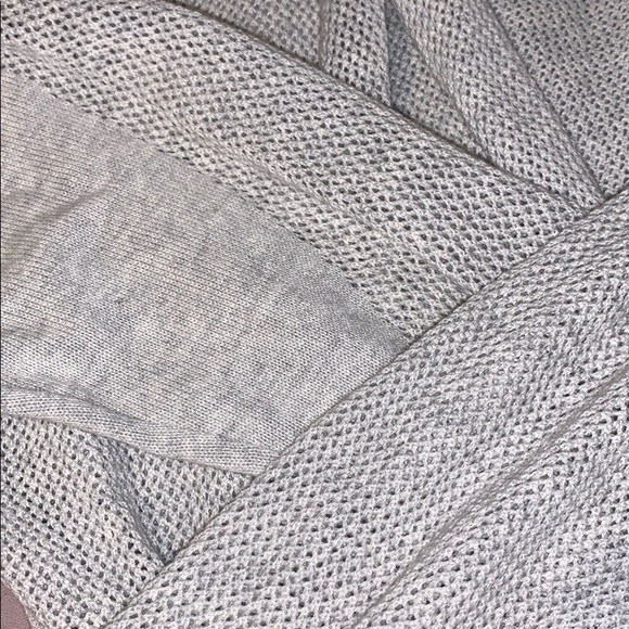 lululemon cardigan with crossover open back - Picture 3 of 5